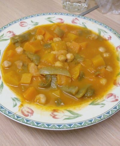 Potaje de garbanzos con verduras 🍲