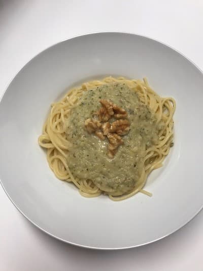 Pasta con salsa de pera y gorgonzola 🍐 